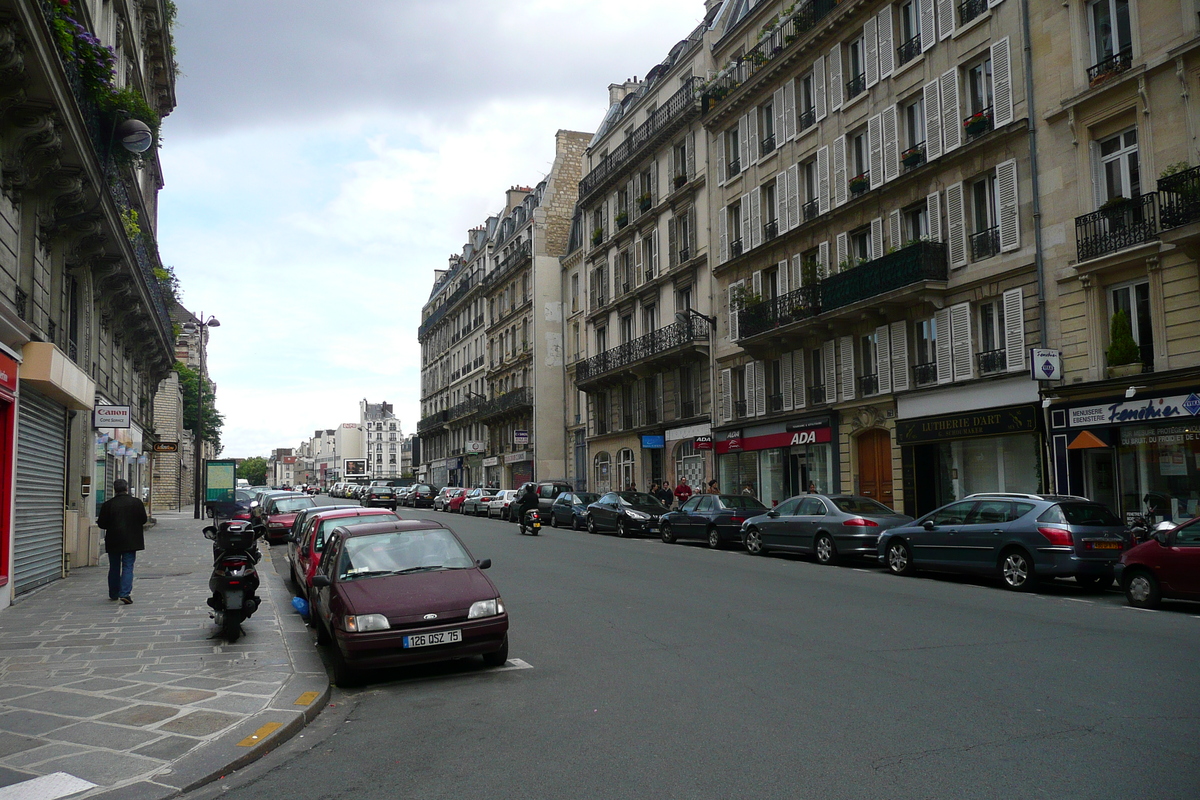 Picture France Paris Rue de Rome 2007-06 71 - Shopping Rue de Rome