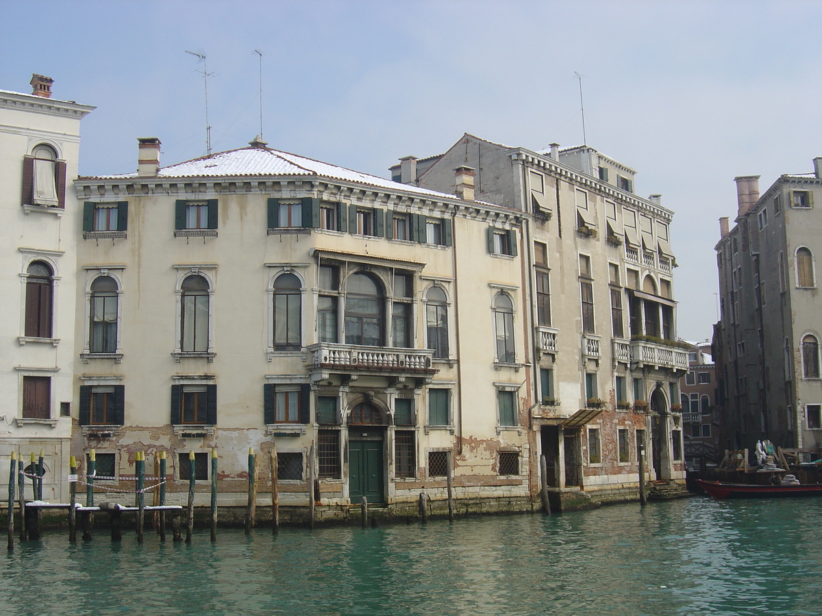 Picture Italy Venice 2005-03 275 - Streets Venice