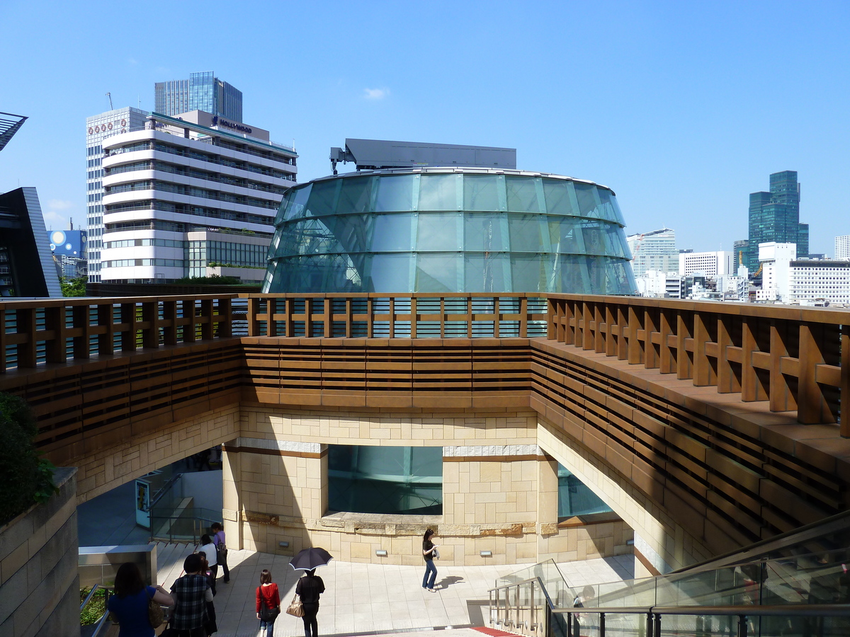 Picture Japan Tokyo Roppongi Hills 2010-06 105 - Winter Roppongi Hills