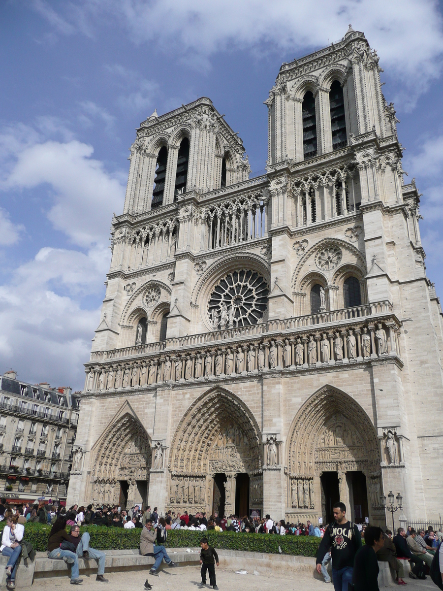 Picture France Paris Notre Dame 2007-05 10 - Spring Notre Dame