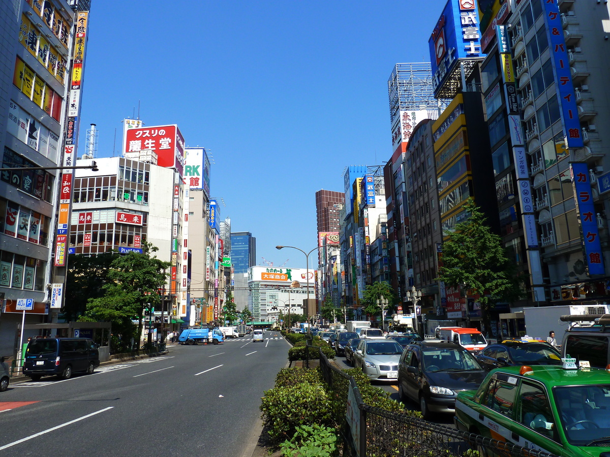 Picture Japan Tokyo Shinjuku 2010-06 30 - Transport Shinjuku