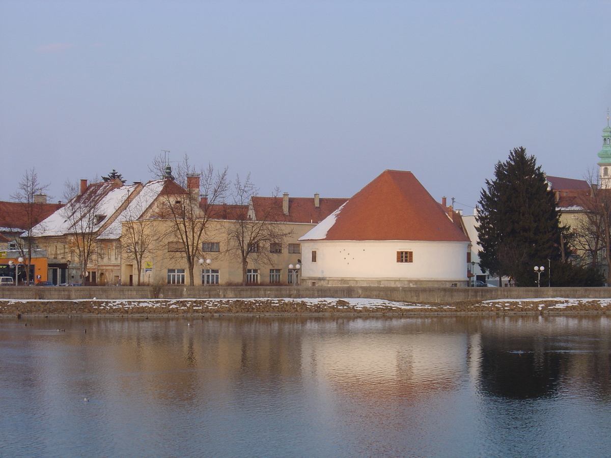 Picture Slovenia Ptuj 2005-03 10 - Winter Ptuj