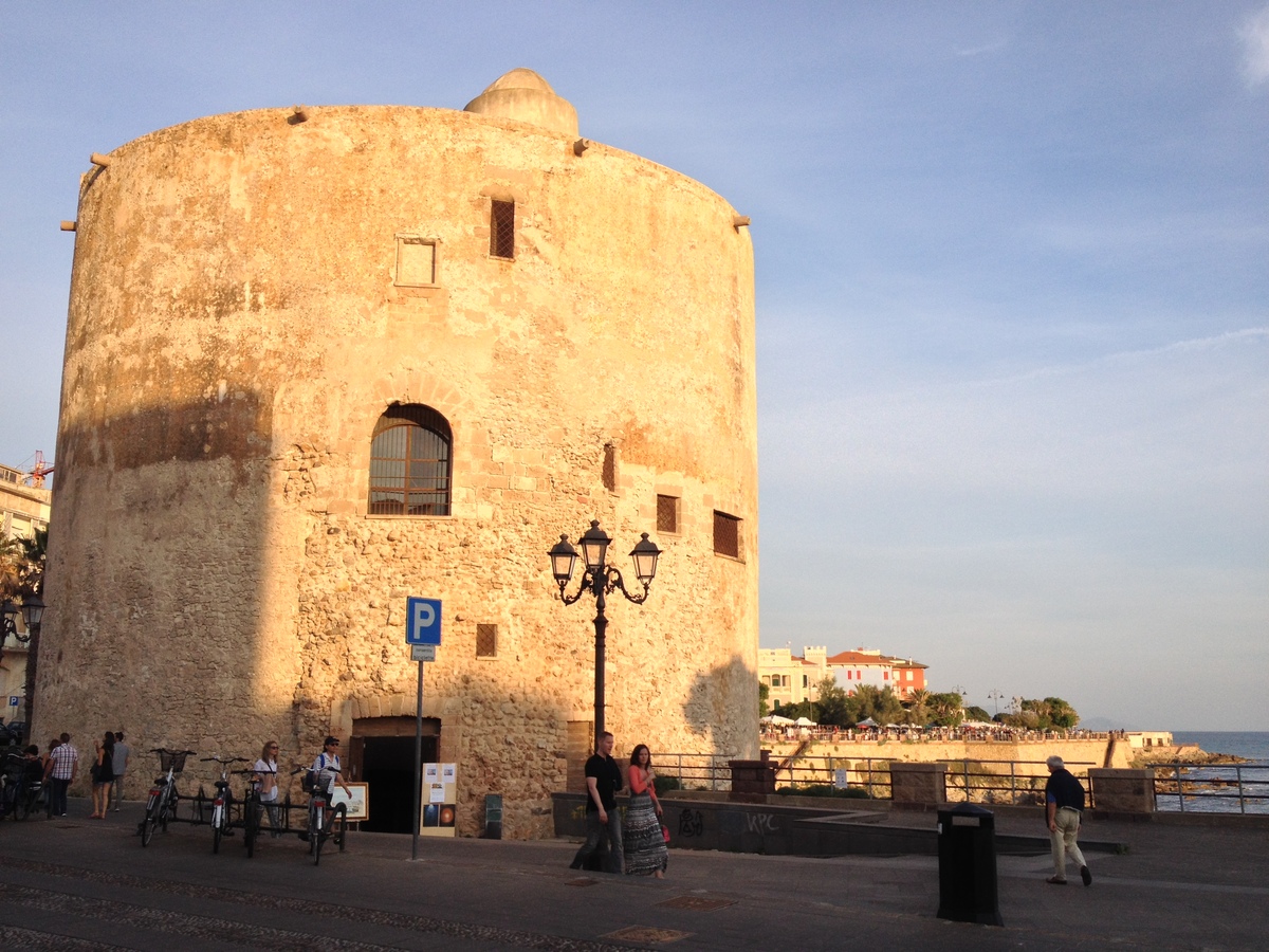 Picture Italy Sardinia Alghero 2015-06 7 - Streets Alghero