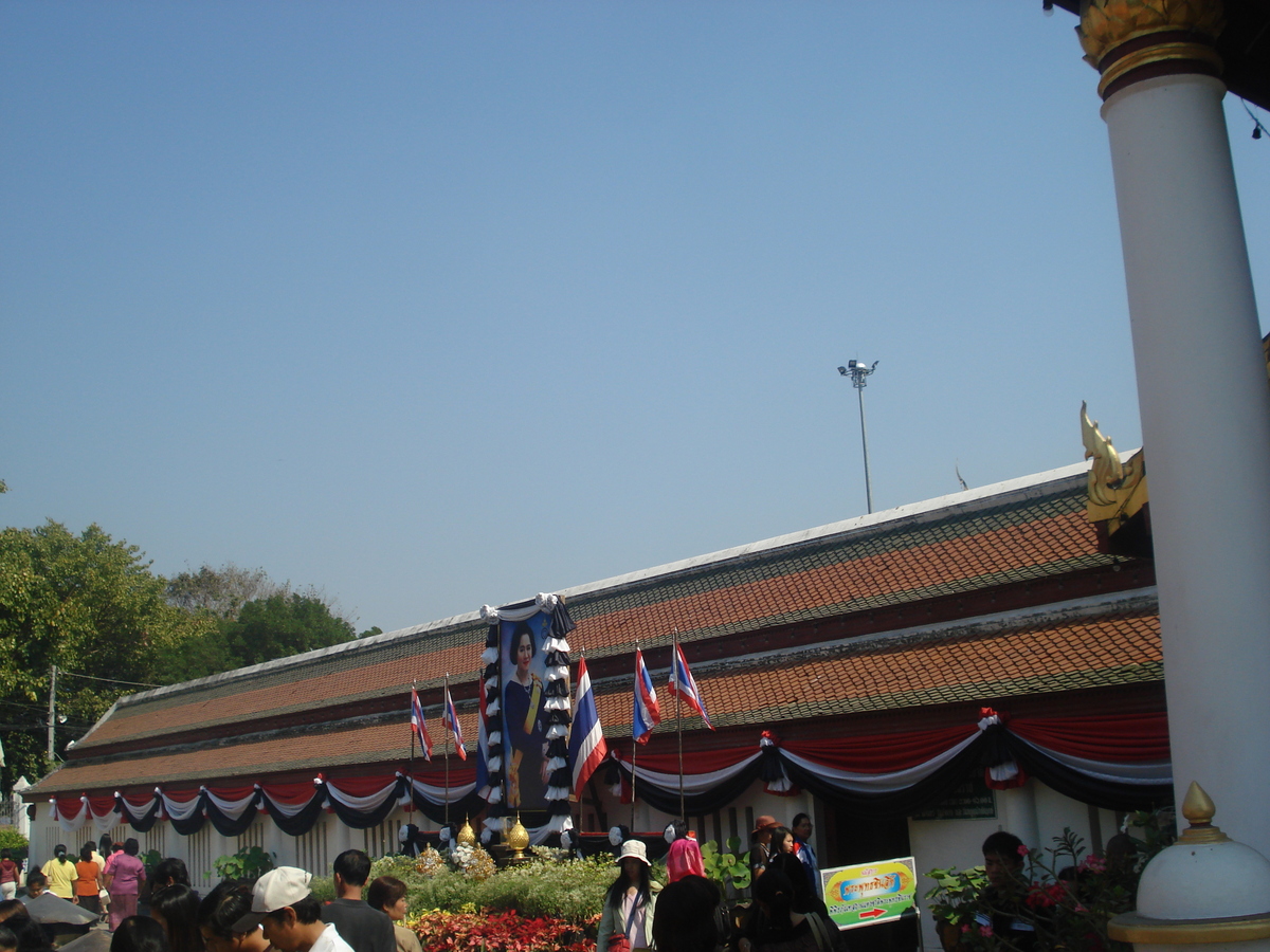 Picture Thailand Phitsanulok Wat Pra Sri Rattana Mahathat Vora Maha Vihar 2008-01 41 - Transport Wat Pra Sri Rattana Mahathat Vora Maha Vihar