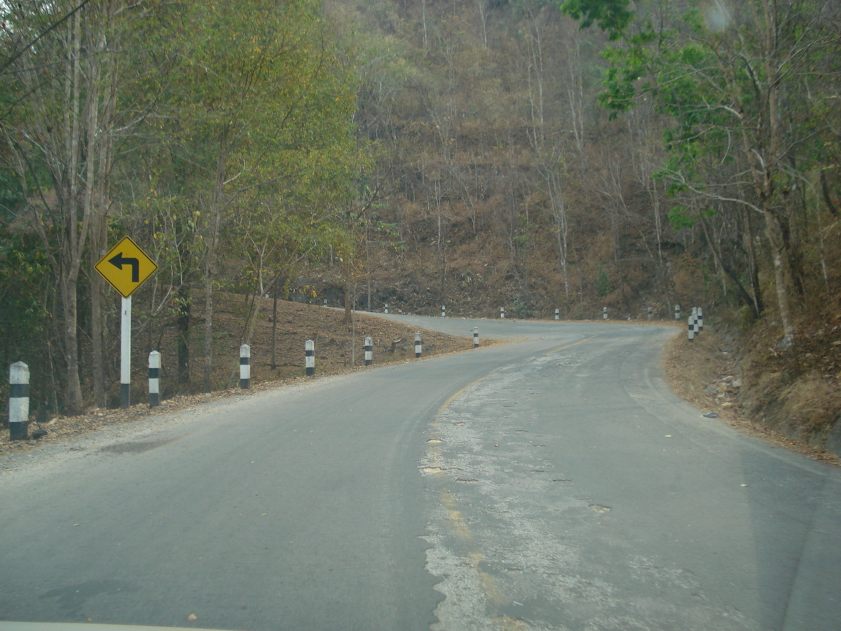 Picture Thailand Chiang Mai to Pai road 2007-02 102 - Saving Chiang Mai to Pai road