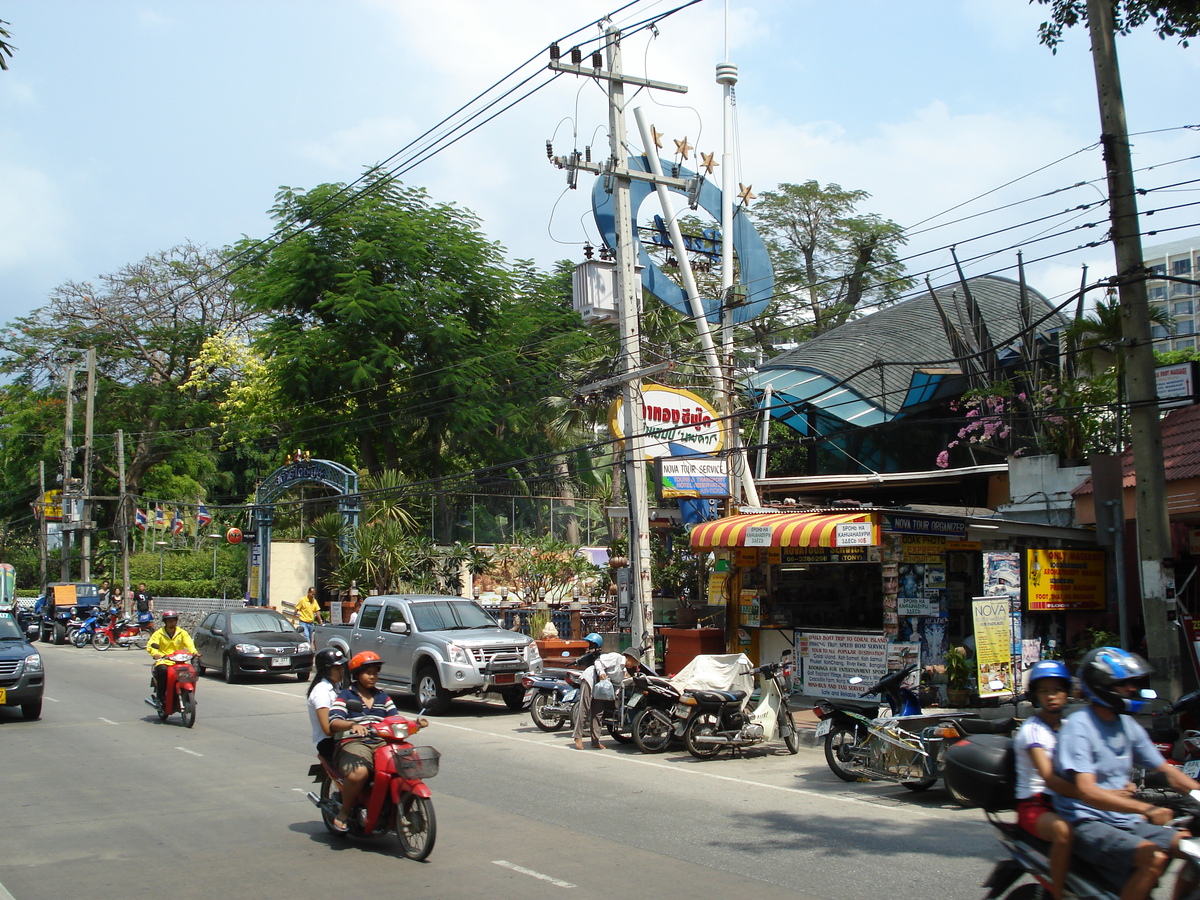 Picture Thailand Pattaya Beach 2007-02 9 - Street Pattaya Beach