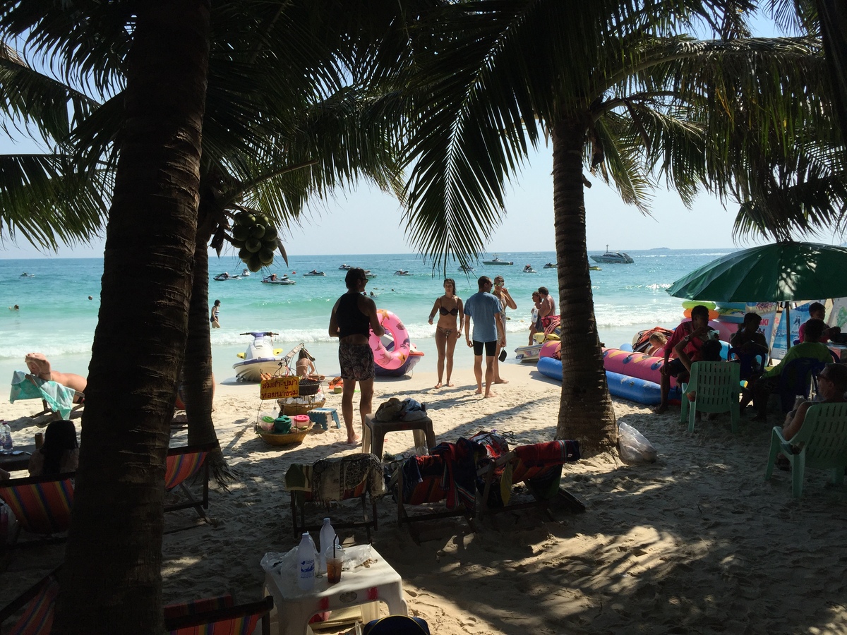 Picture Thailand Koh Samet 2016-01 38 - Hotel Pools Koh Samet