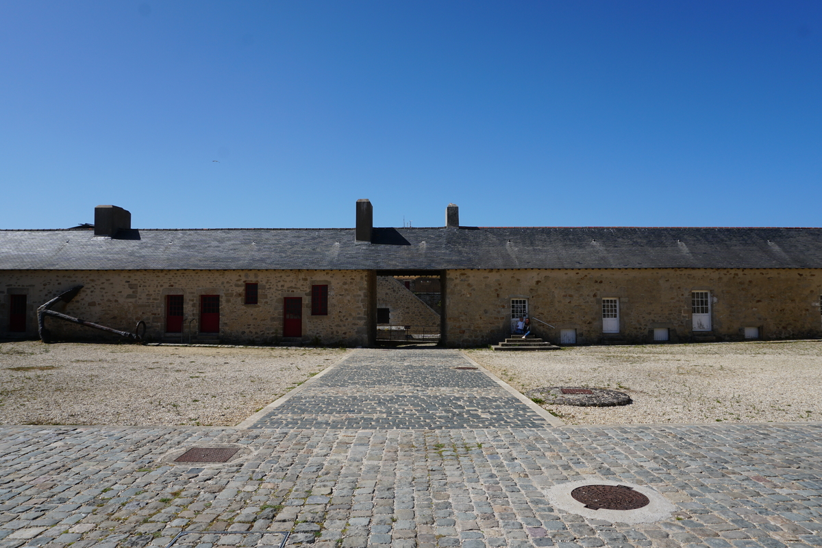 Picture France Port Louis Citadelle 2016-08 11 - Street Citadelle