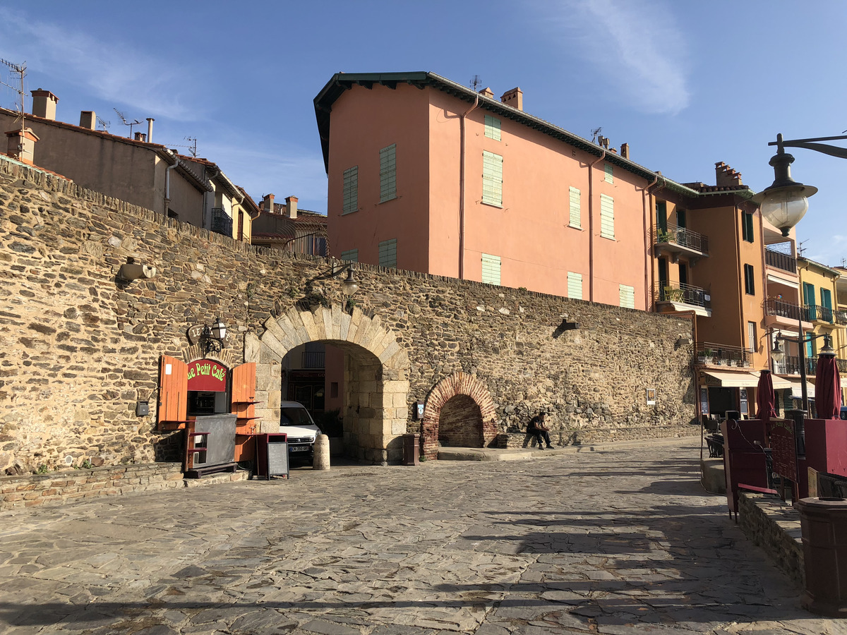 Picture France Collioure 2018-04 291 - City View Collioure