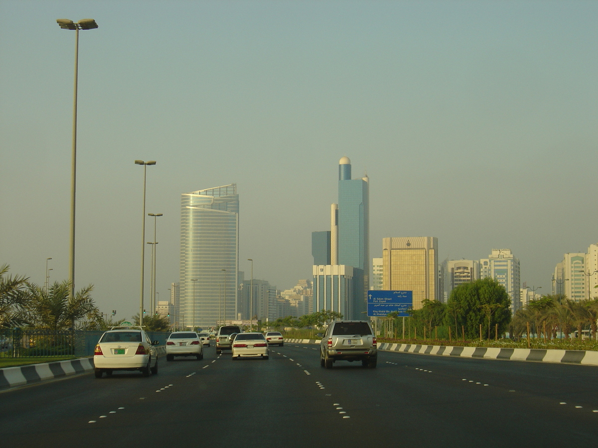 Picture United Arab Emirates Abu Dhabi 2005-09 68 - Transport Abu Dhabi