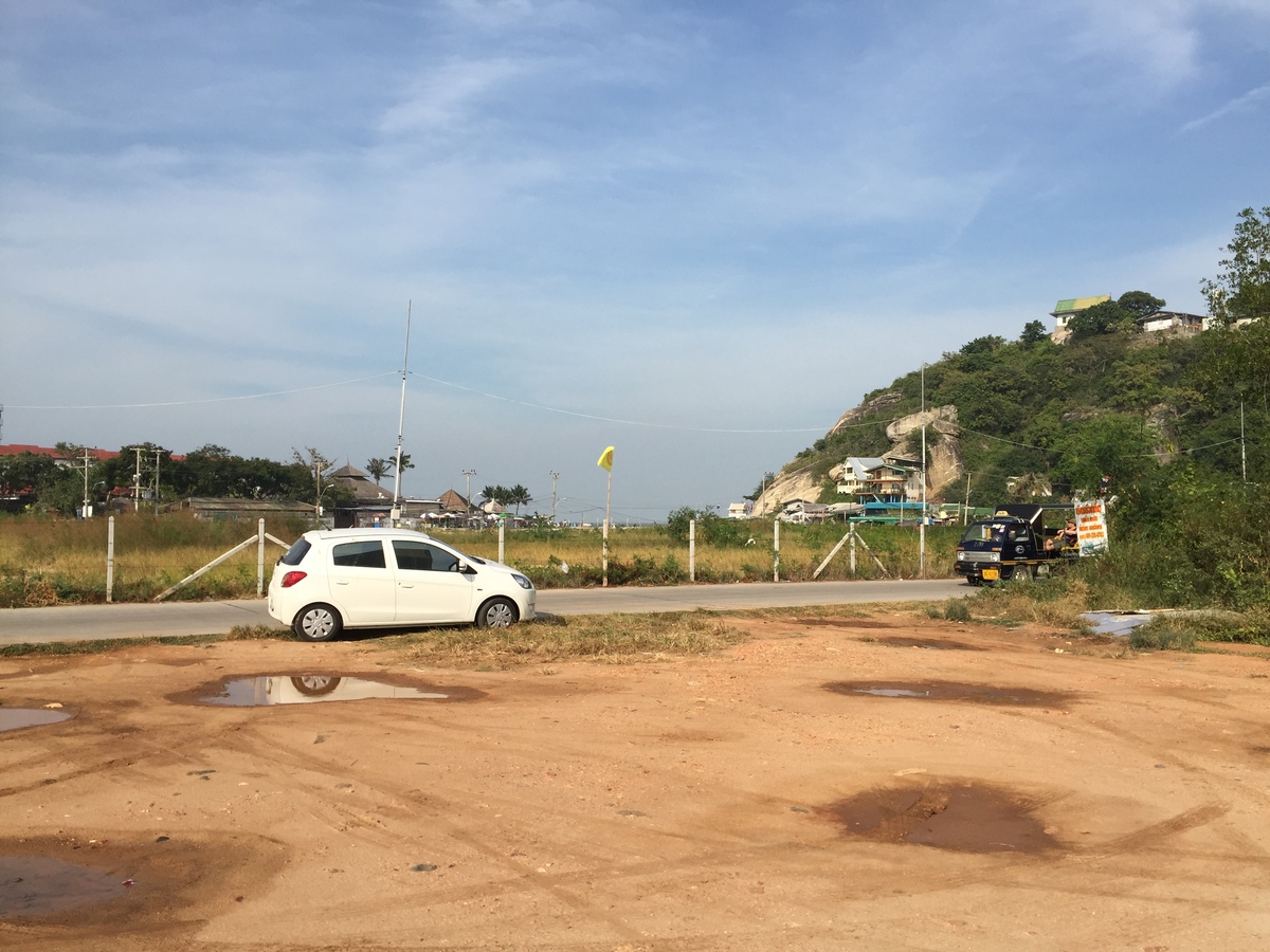 Picture Thailand Hua hin 2016-01 62 - Monument Hua hin