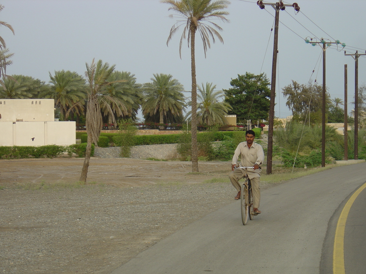 Picture Sultanate of Oman Sohar 2005-03 14 - Monuments Sohar