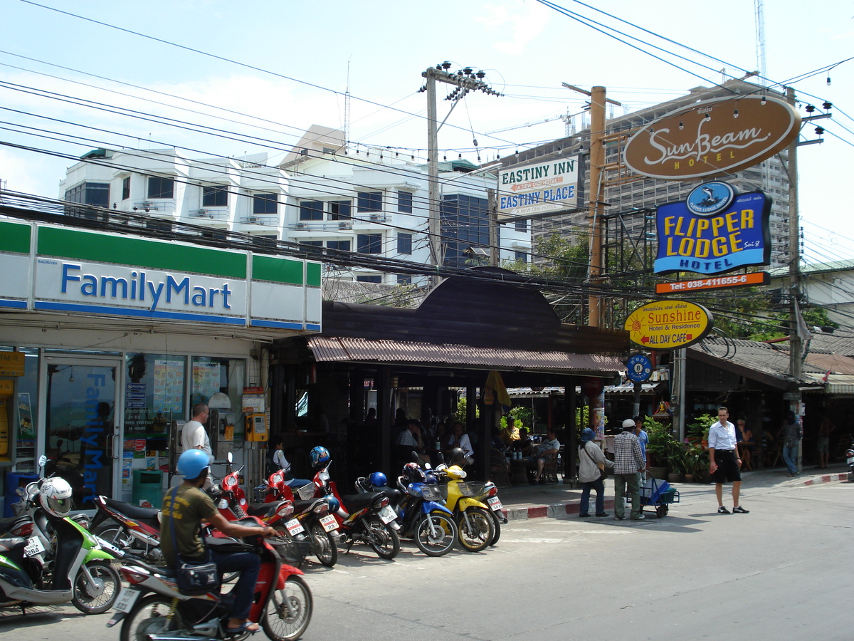 Picture Thailand Pattaya Beach 2007-02 200 - Streets Pattaya Beach