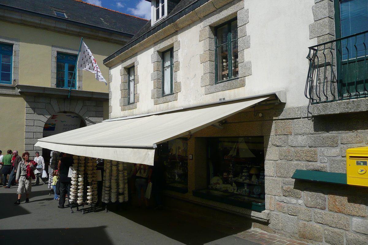 Picture France Concarneau 2008-07 130 - Restaurant Concarneau