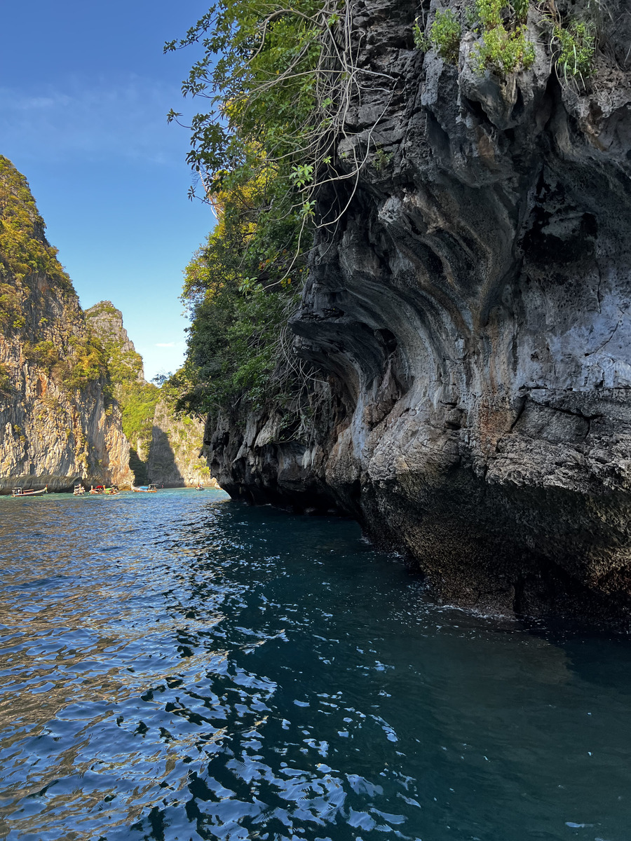 Picture Thailand Ko Phi Phi Ley 2021-12 46 - Sunset Ko Phi Phi Ley