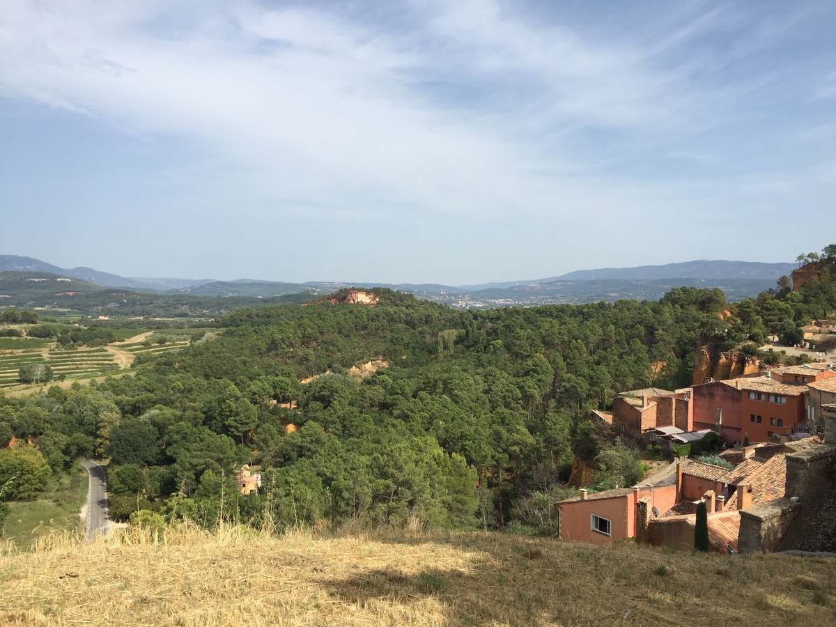 Picture France Roussillon 2017-08 18 - Shopping Roussillon