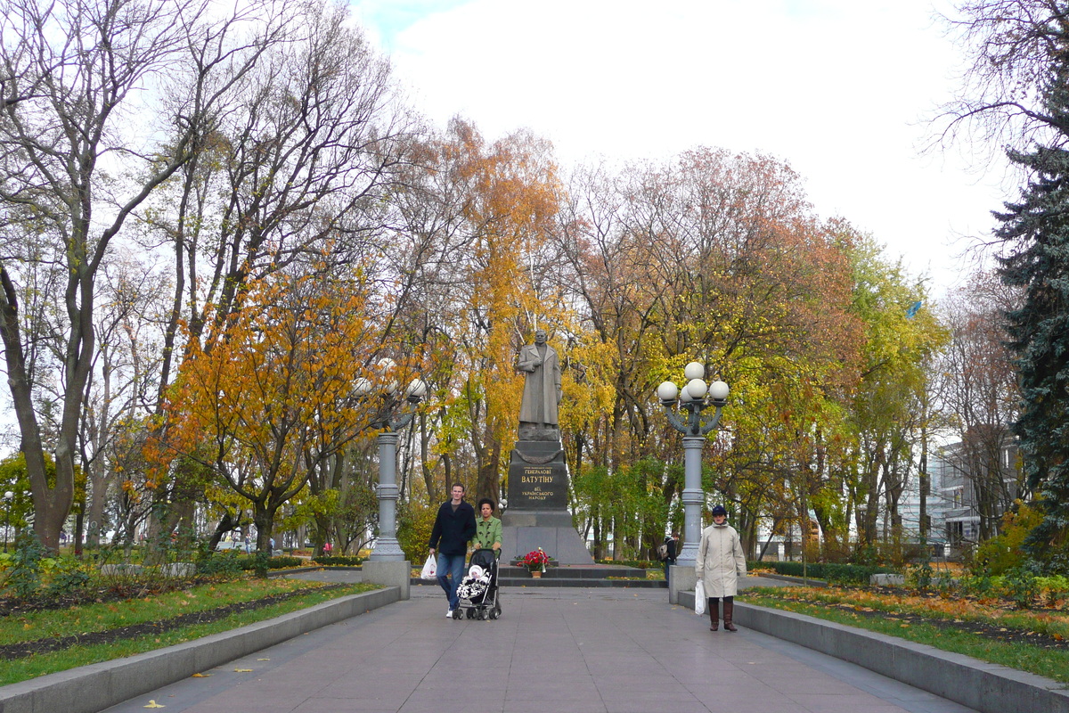 Picture Ukraine Kiev Pechersk 2007-11 68 - Walking Street Pechersk