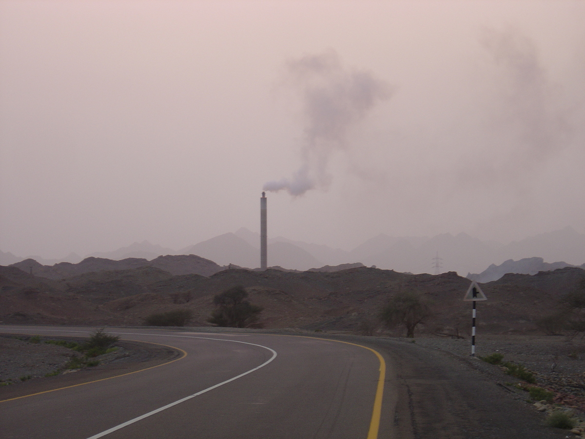 Picture Sultanate of Oman Buraimi to Sohar road 2005-03 35 - Summer Buraimi to Sohar road