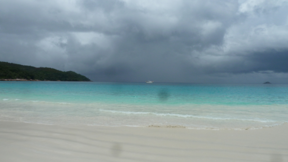 Picture Seychelles Praslin 2011-10 34 - Weather Praslin