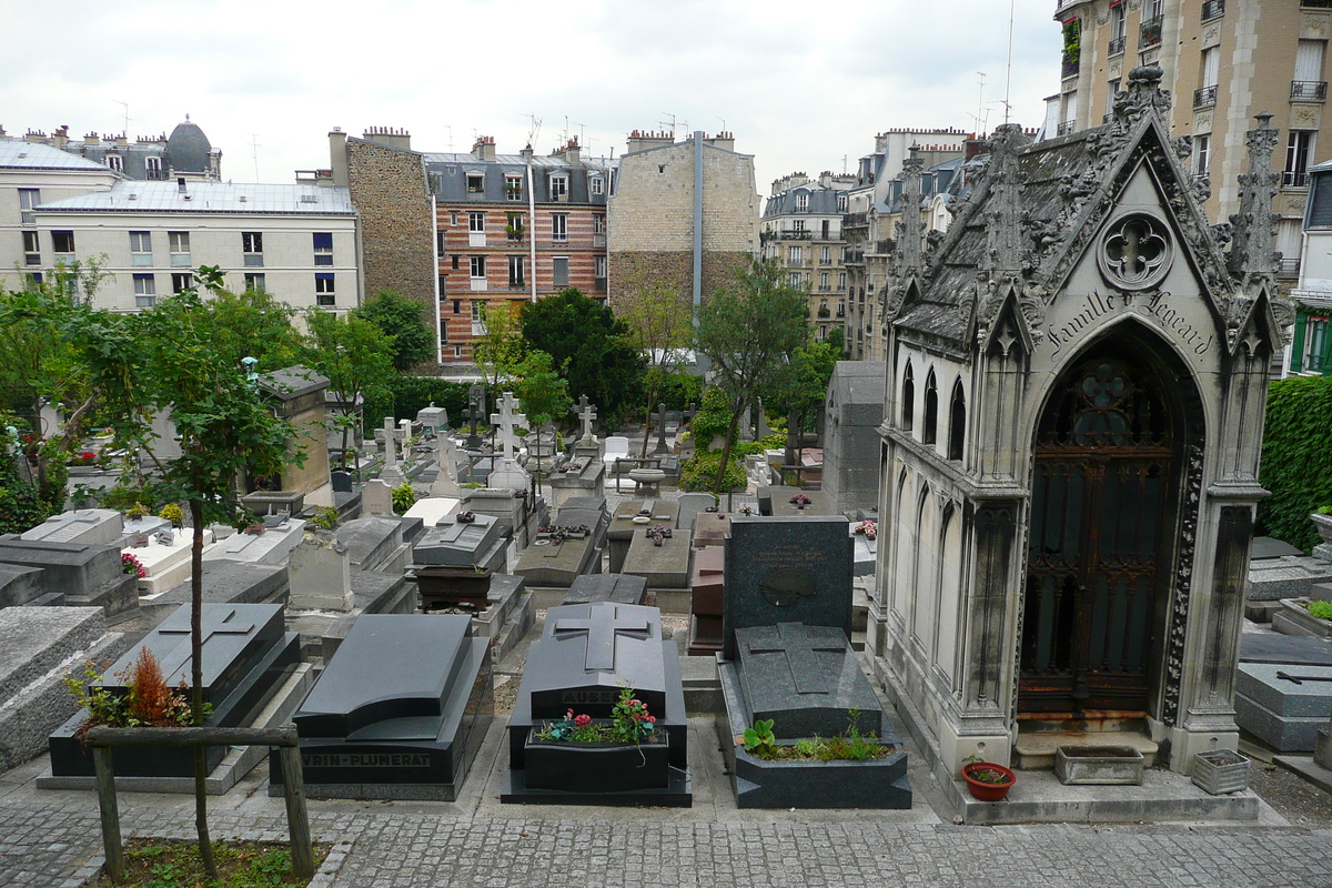 Picture France Paris St. Vincent Cemetery 2007-06 9 - Restaurant St. Vincent Cemetery