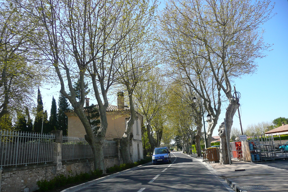 Picture France Mouries 2008-04 22 - City View Mouries