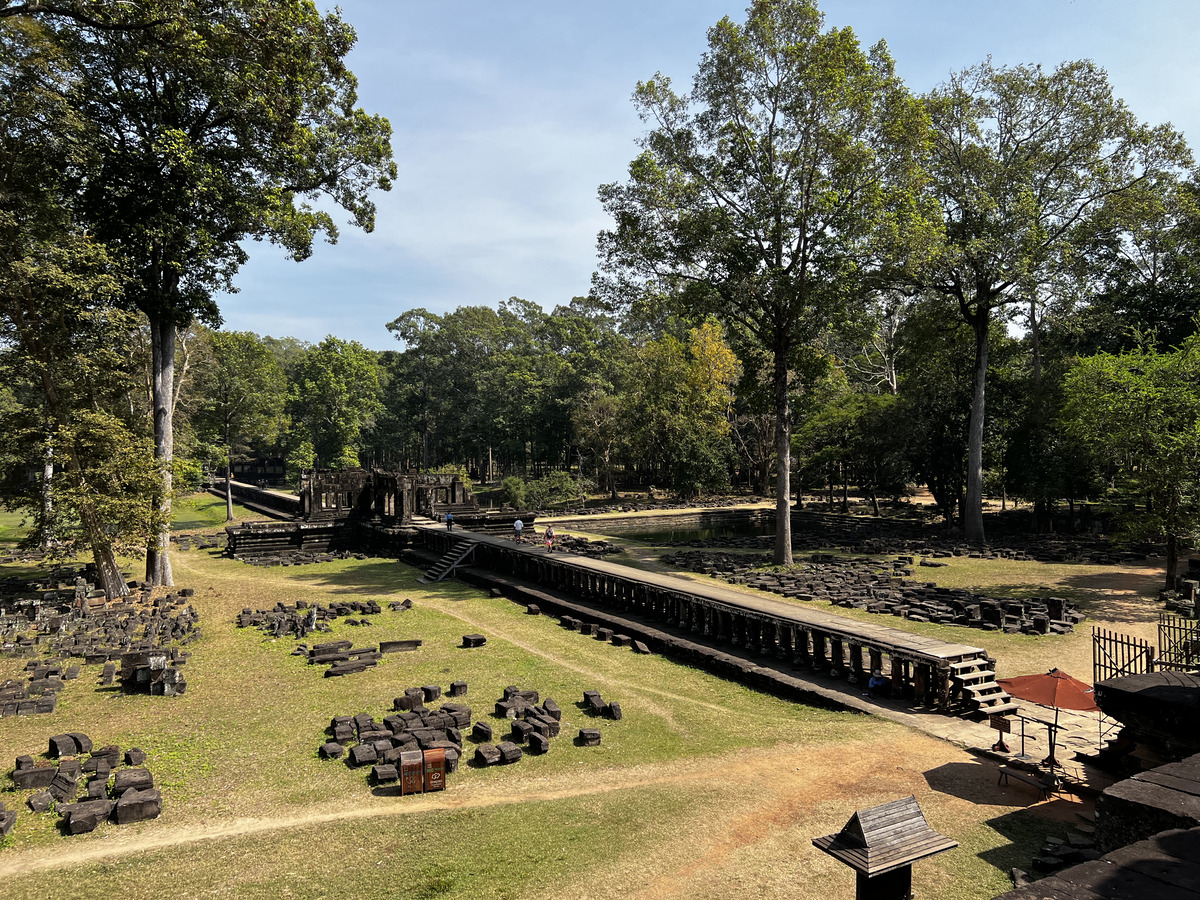 Picture Cambodia Siem Reap Baphuon 2023-01 20 - To see Baphuon