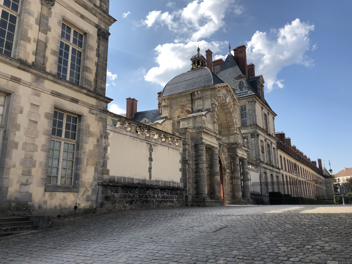 Picture France Fontainebleau 2019-04 379 - Street Fontainebleau