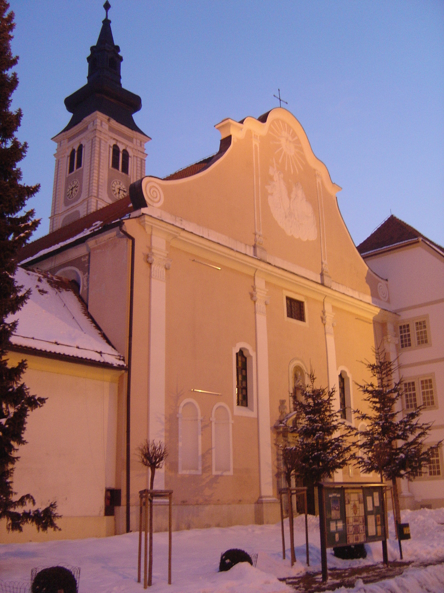 Picture Croatia Varazdin 2005-03 7 - Walking Street Varazdin