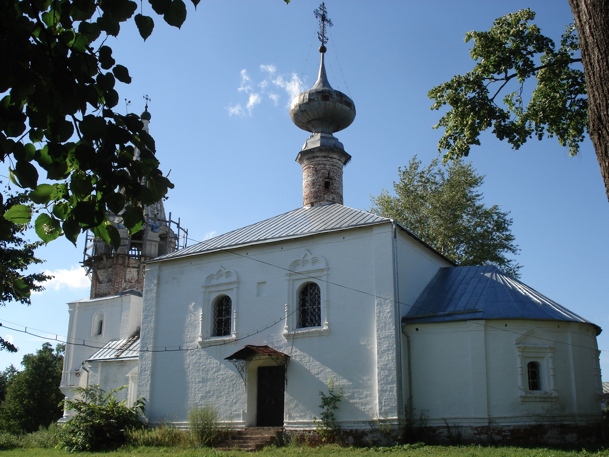 Picture Russia Suzdal 2006-07 162 - Monument Suzdal