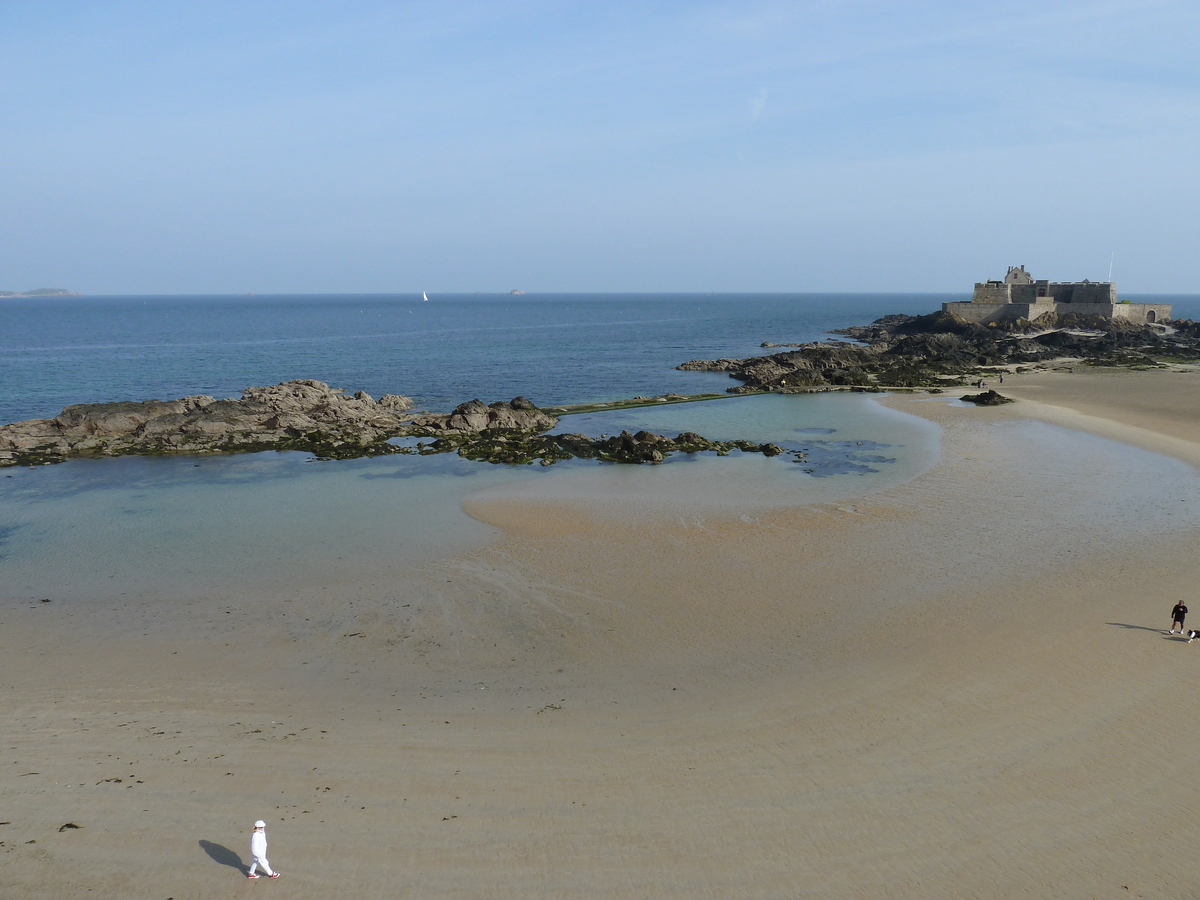 Picture France St Malo 2010-04 88 - Rain Season St Malo