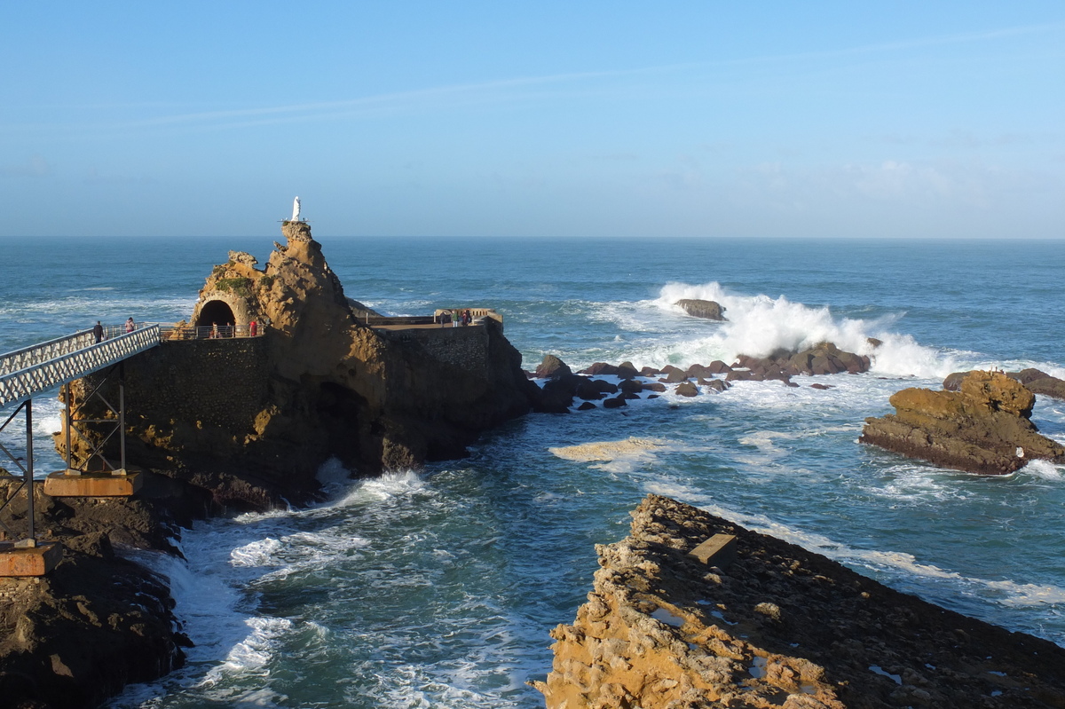 Picture France Biarritz 2013-01 85 - Waterfalls Biarritz