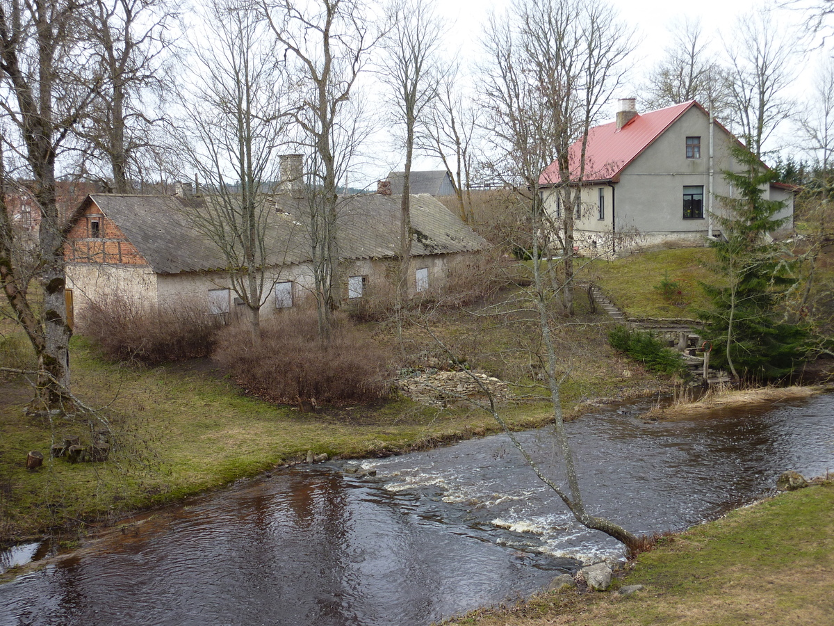 Picture Estonia Tallinn to Haapsalu road 2009-04 49 - Resorts Tallinn to Haapsalu road