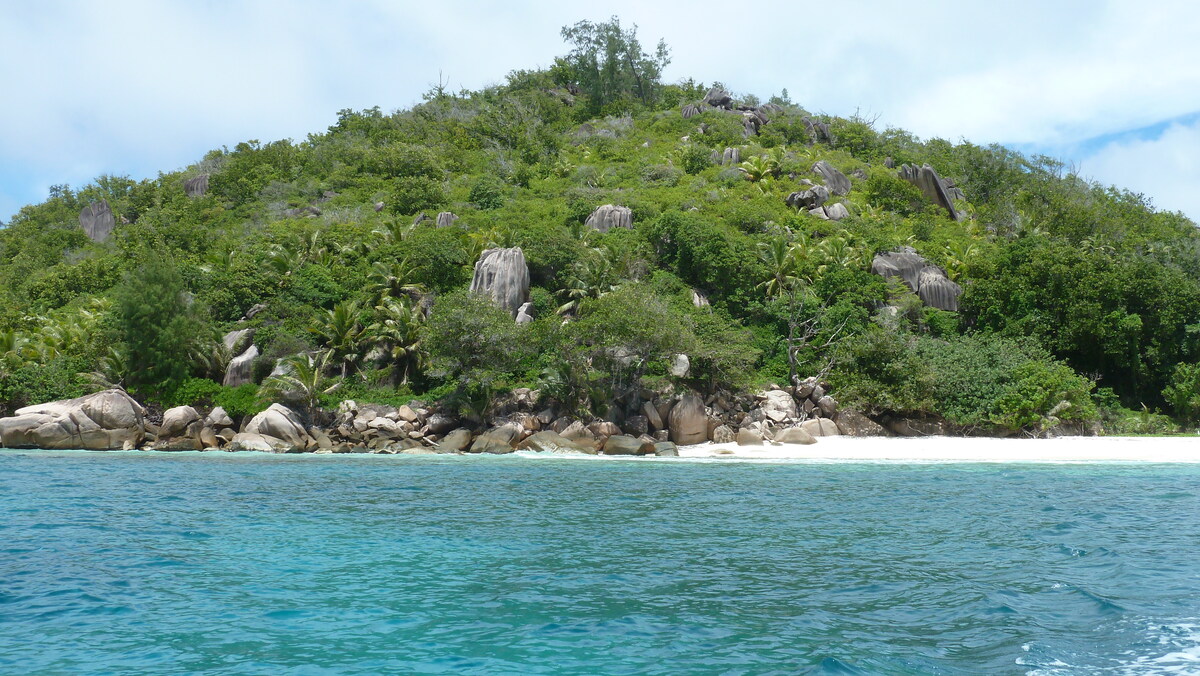 Picture Seychelles Grande Soeur 2011-10 104 - Streets Grande Soeur