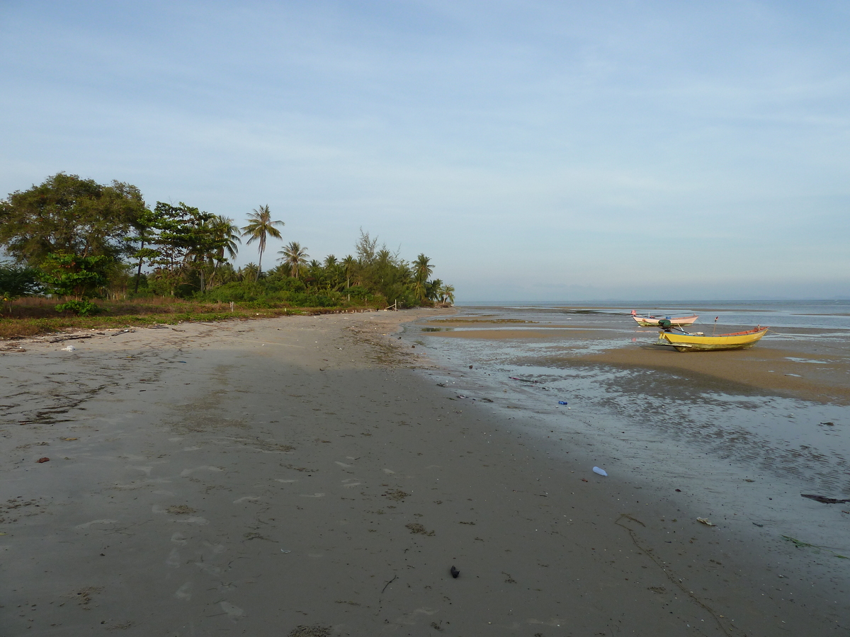 Picture Thailand Rayong 2011-12 57 - Hot Season Rayong