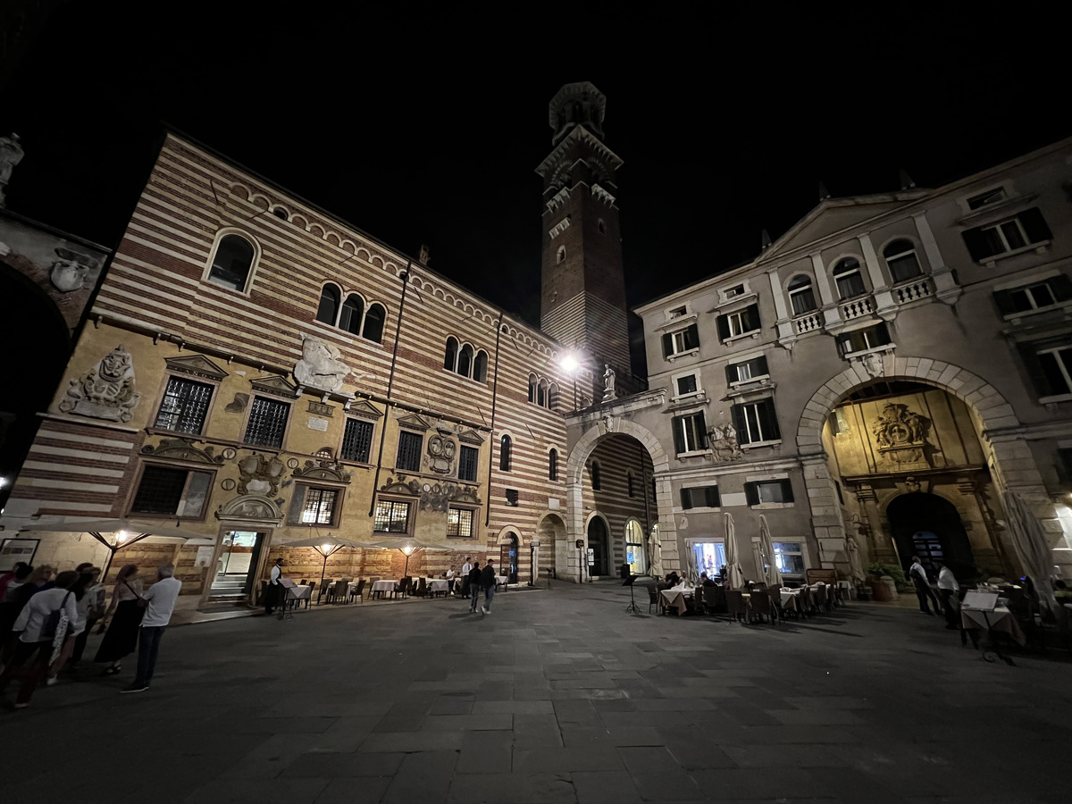 Picture Italy Verone 2022-05 245 - Monument Verone