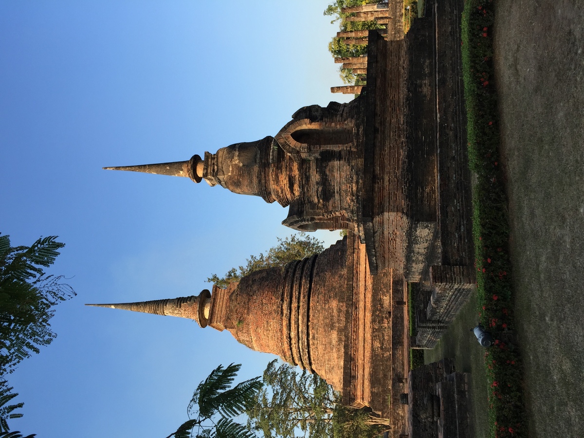 Picture Thailand Sukhothai 2014-12 47 - Sunrise Sukhothai