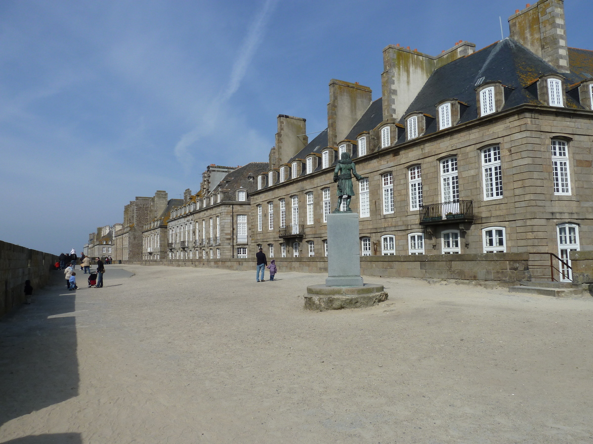 Picture France St Malo 2010-04 23 - Accomodation St Malo