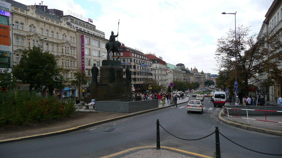 Picture Czech Republic Prague Vaclavske namesti 2007-07 26 - Rain Season Vaclavske namesti