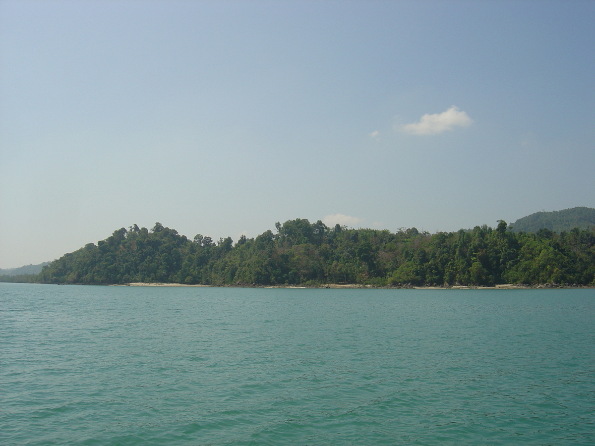 Picture Myanmar Myeik (Mergui) 2005-01 108 - Lakes Myeik (Mergui)