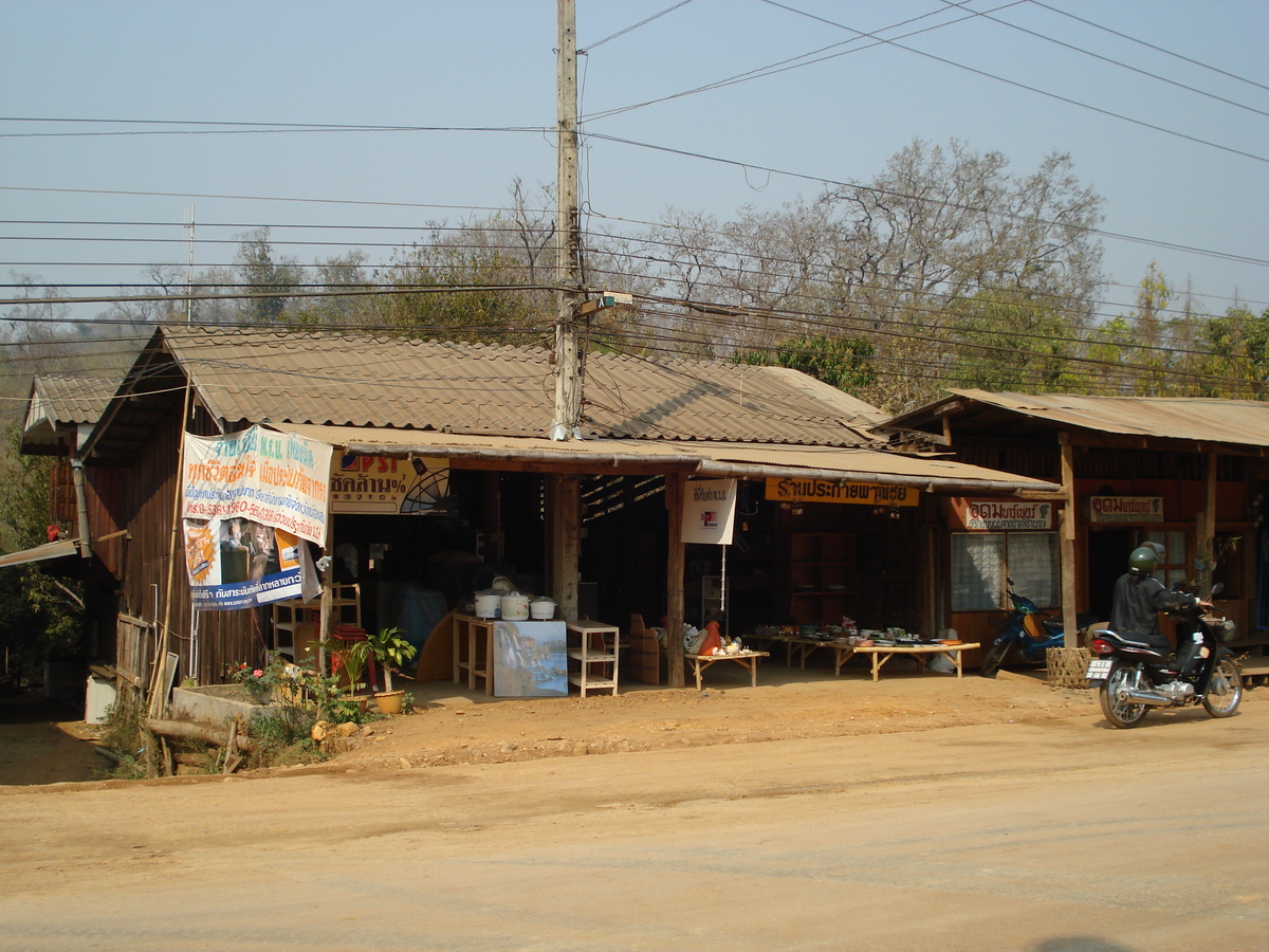 Picture Thailand Pang Mapha 2007-02 100 - Restaurant Pang Mapha