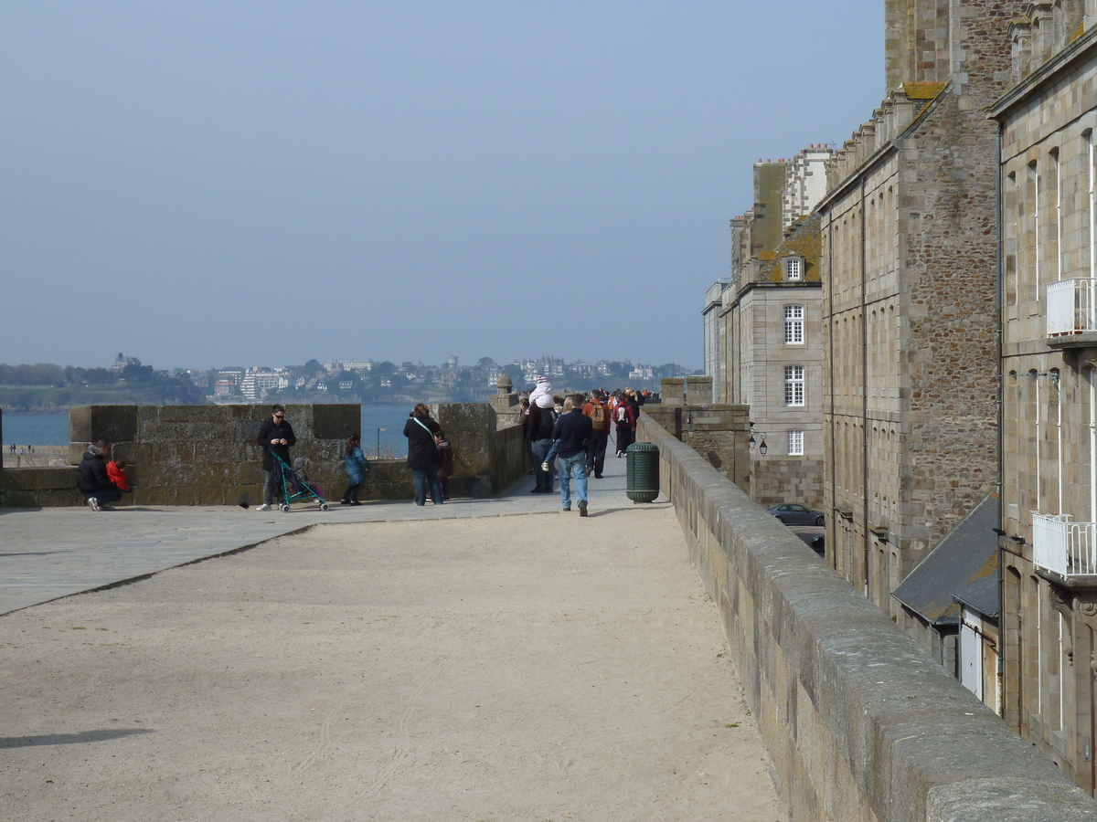 Picture France St Malo 2010-04 200 - Night St Malo