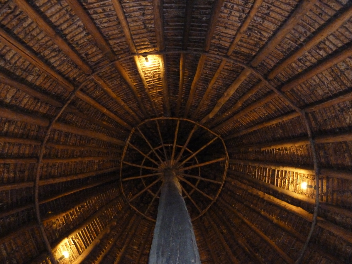 Picture New Caledonia Tjibaou Cultural Centre 2010-05 21 - To see Tjibaou Cultural Centre