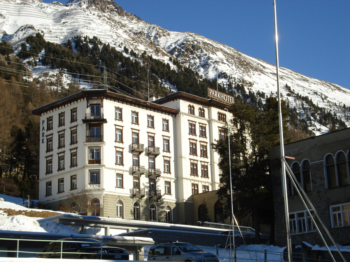 Picture Swiss Pontresina 2007-01 128 - Restaurant Pontresina