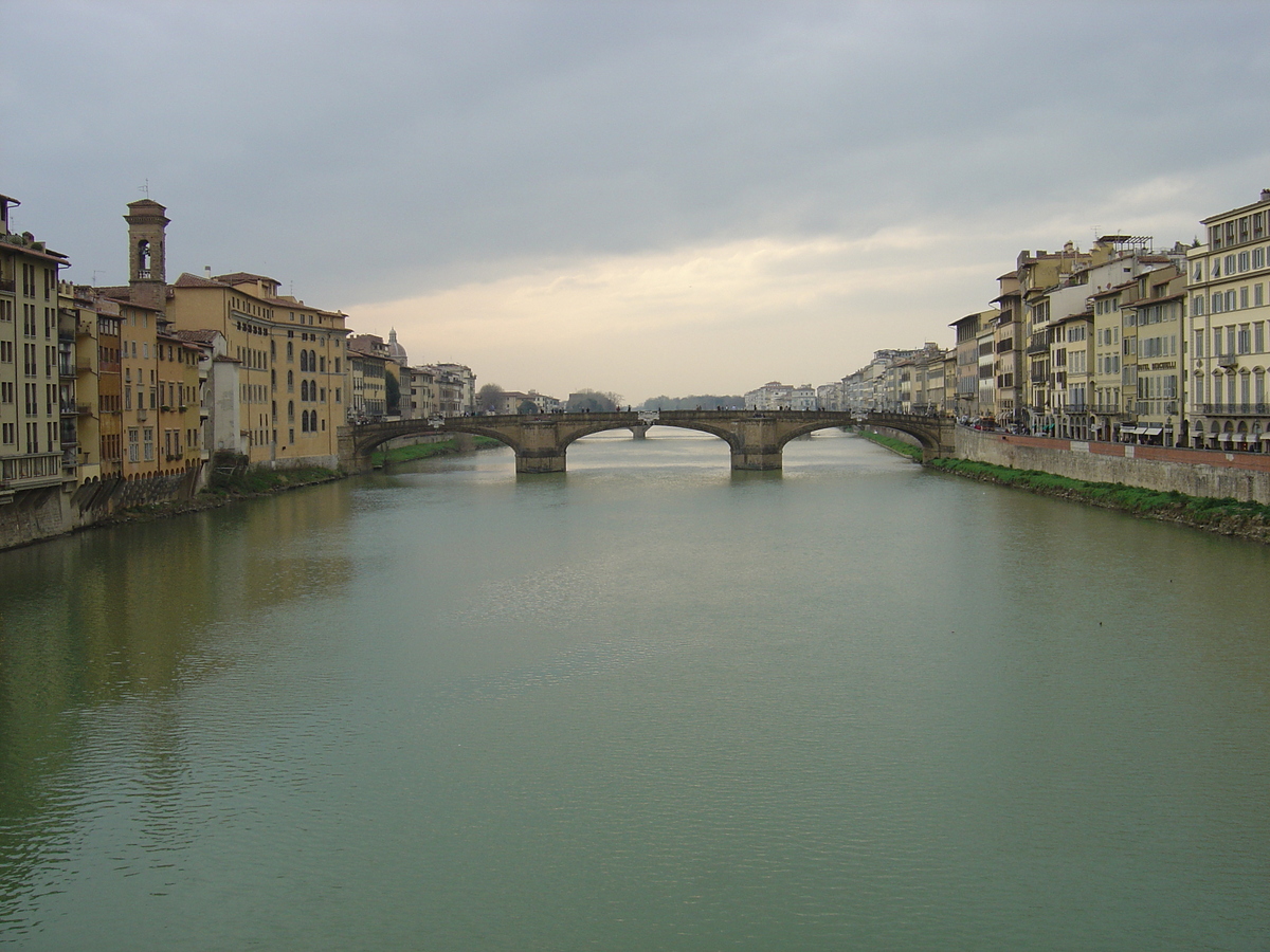 Picture Italy Florence 2004-03 32 - Shopping Florence