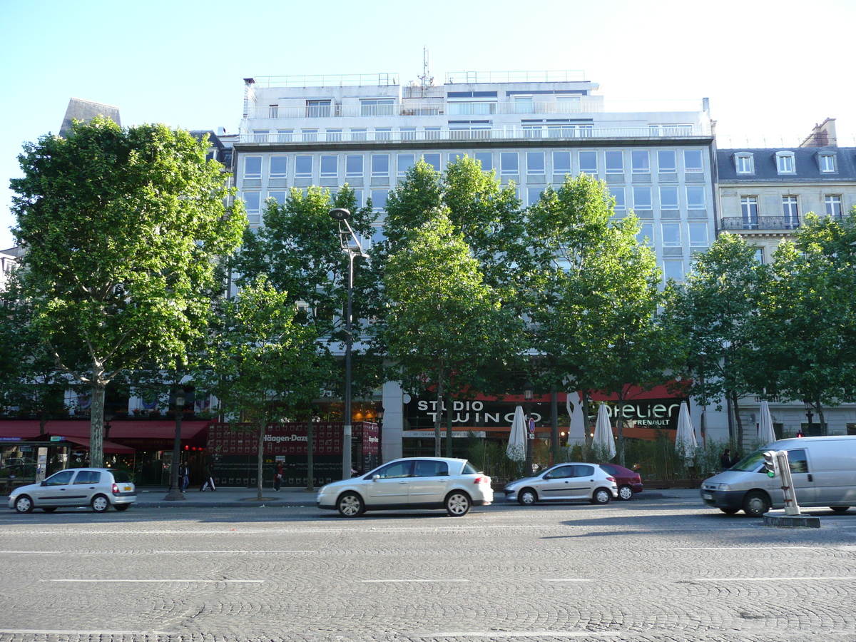 Picture France Paris Champs Elysees 2007-04 6 - City View Champs Elysees