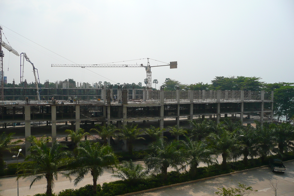 Picture Thailand Pattaya Grand heritage hotel iBeach Hotel Construction Opening 2008-01 4 - Cheap Room iBeach Hotel Construction Opening