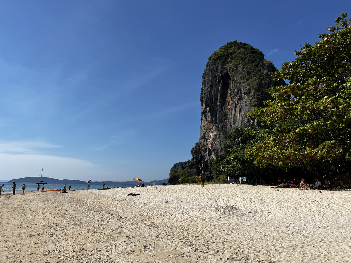 Picture Thailand Krabi 2023-01 195 - Hotel Pool Krabi