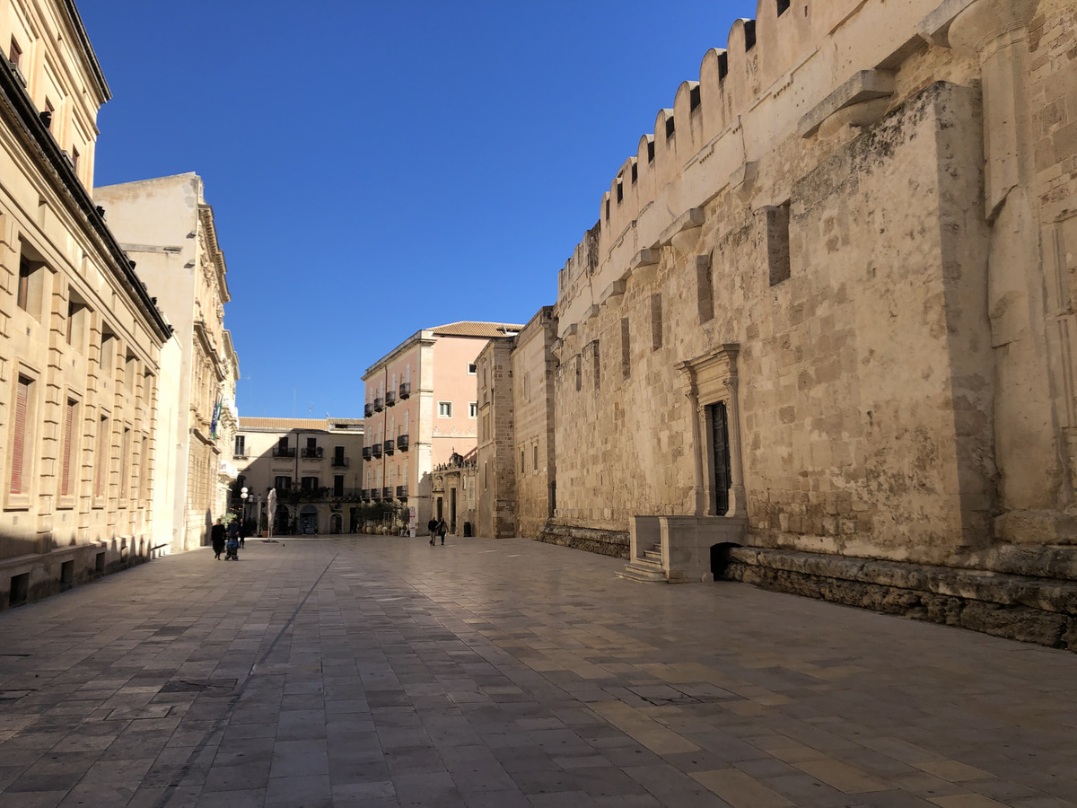 Picture Italy Sicily Ortigia 2020-02 8 - Monument Ortigia