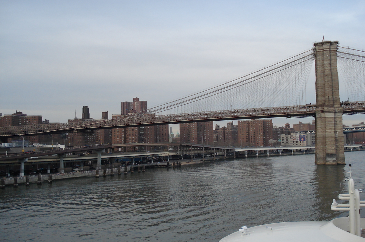 Picture United States New York South Street seaport 2006-03 1 - Winter South Street seaport