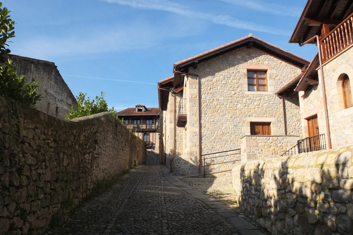 Picture Spain Santillana del Mar 2013-01 40 - Hotels Santillana del Mar